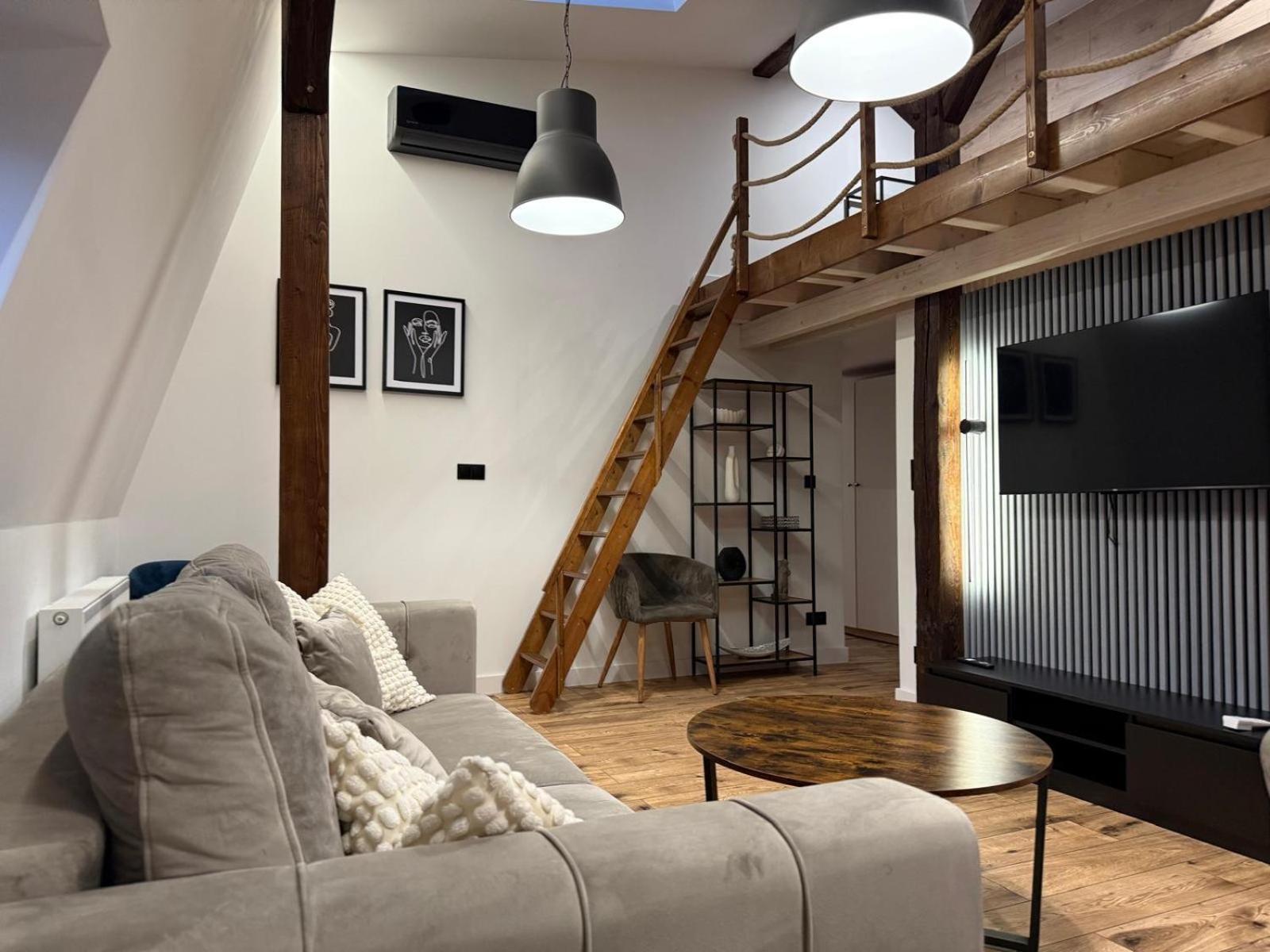 Loft In The City Center By Kobiela Apartments Katowice Exterior photo